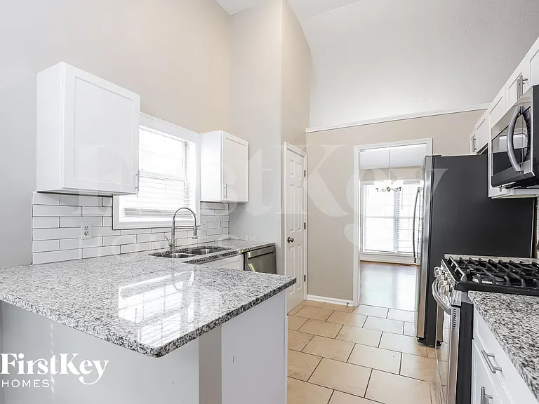 3640 Palisade Park Dr — Photo 7