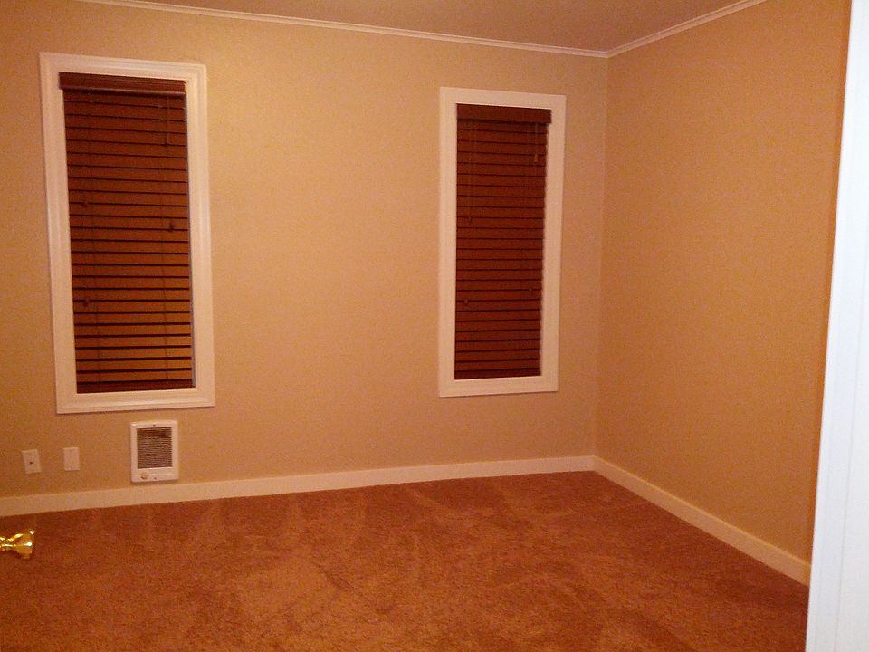 Lower Unit - Bedroom