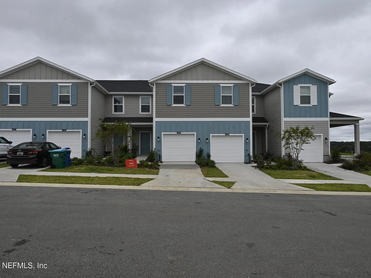 3 bed, 2.5 bath, 1765 sqft, $1,775 — Photo 1