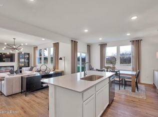 16932 Aiken Ridge Cir, Louisville, KY 40245
