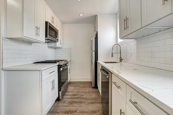 Rented by Twyford Real Estate | media 7