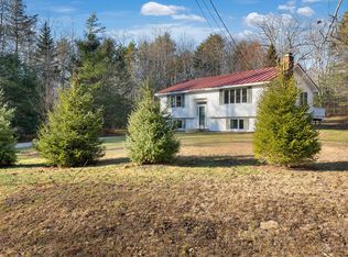 18 Lambert Rd, Freeport, ME 04032