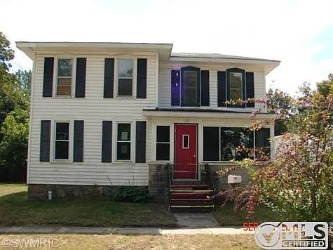 112 W Cushman St photo 1