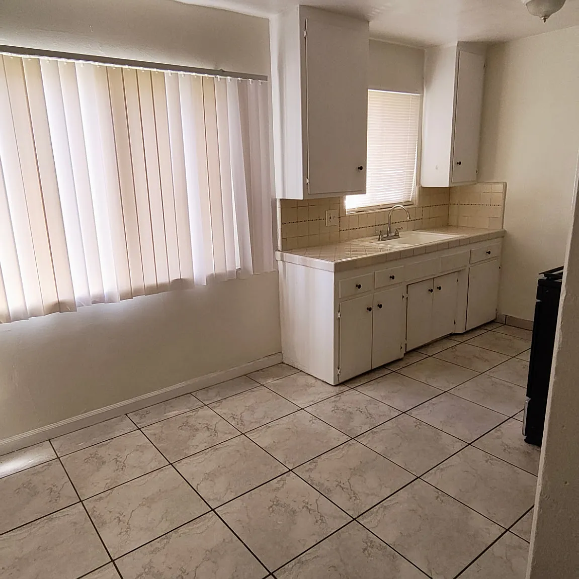 Studio, 650 sqft, $1,800 — Photo 4