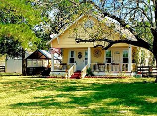 634 Kenney Hall Rd, Bellville, TX 77418