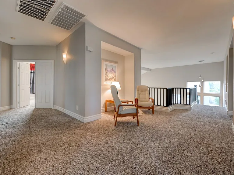 5 Chateau Whistler Ct — Photo 23