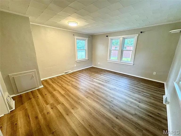 4720 Ruth St — Photo 24