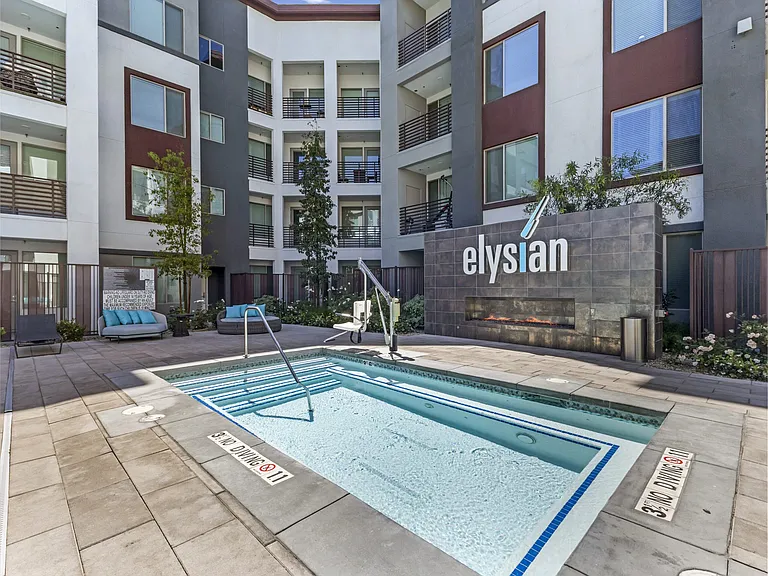 Elysian at the Palms — Photo 58