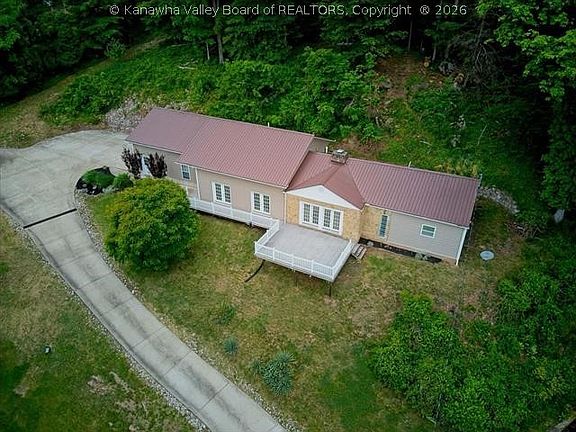 2nd image of 2086 Miller Rd