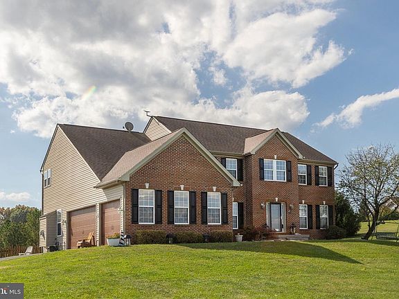 2nd image of 159 Lavender Hills Ln