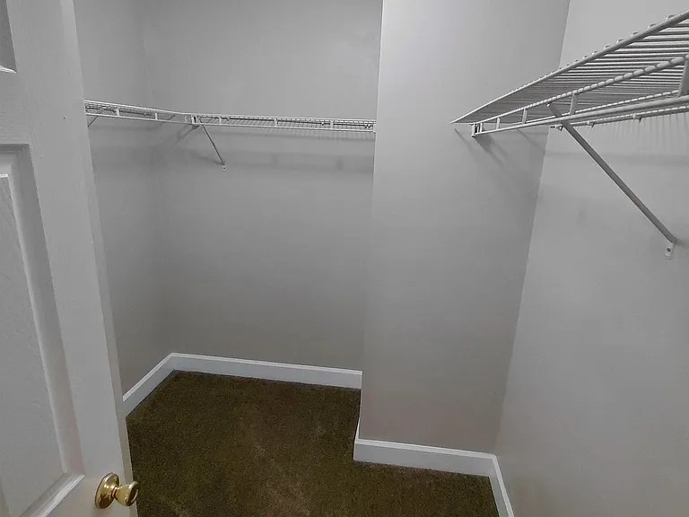 3508 Larkspur Ln — Photo 10