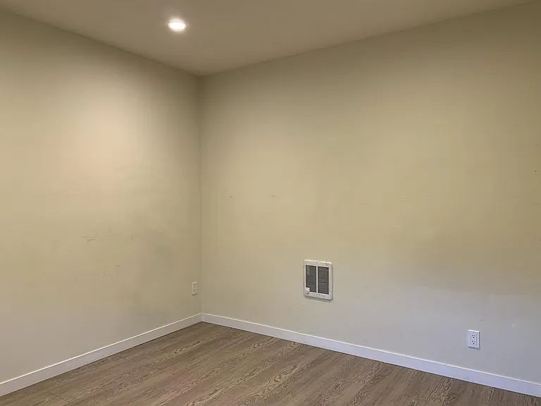57 Lycett Cir #A — Photo 20