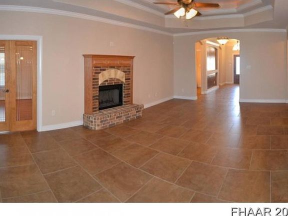 3rd image of 2503 Jackson Dr