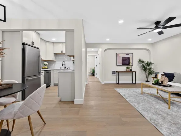 3215 44th St Unit 9, San Diego, CA 92105