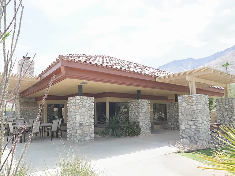 Canyon Cir N — Photo 15