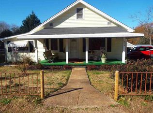 314 N Garrett St, Central, SC 29630