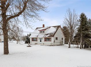 3208 Mountain Rd, Moncton, NB E1G 2W8