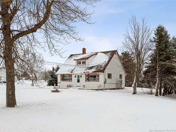 3208 Mountain Rd, Moncton, NB E1G 2W8