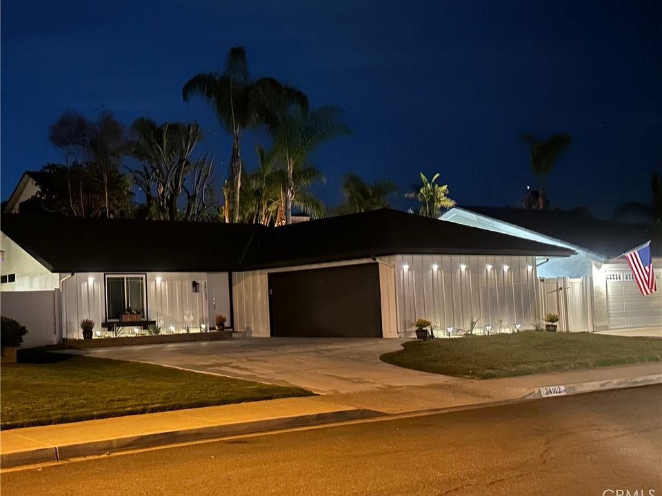 1st image of 24102 Castilla Ln