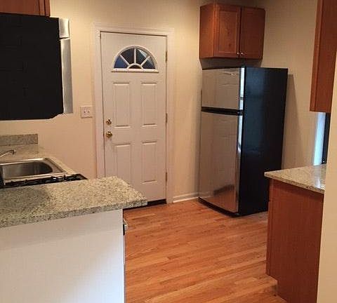 2nd image of 4552 N Wolcott Ave #2N
