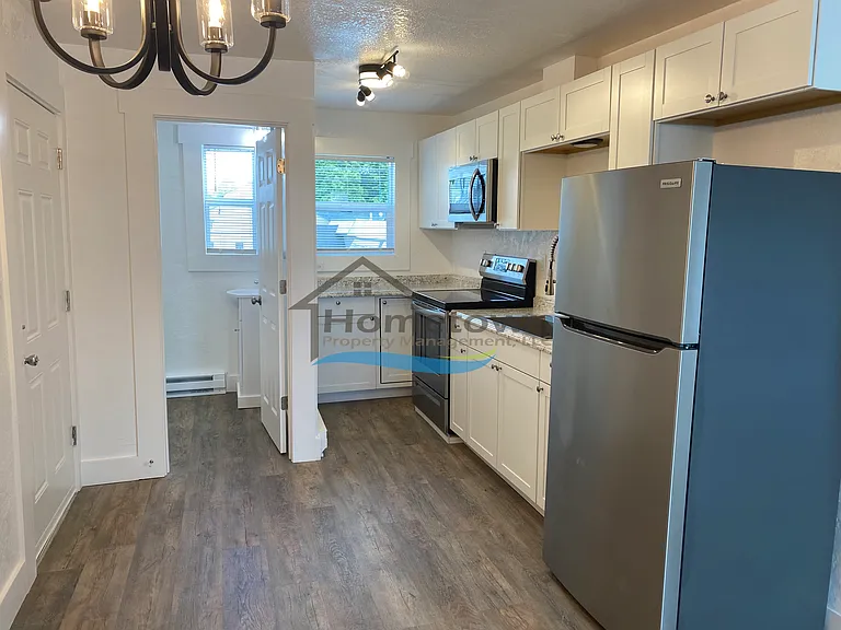 403 E Wallace Ave #2 — Photo 7