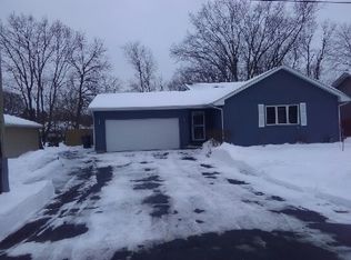 10429 W Waldo Ave, Beach Park, IL