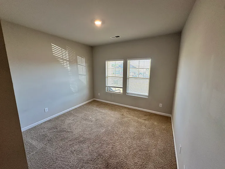 29751 Glenrose Way NW — Photo 19