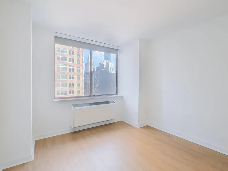 777 6th Ave #16F — Photo 42