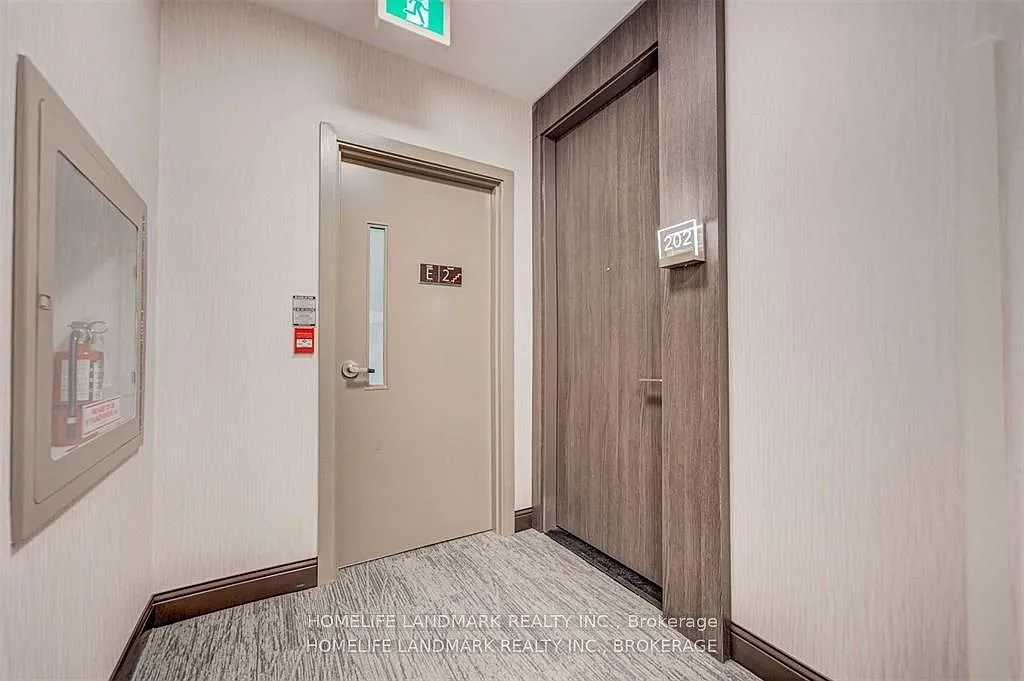 2 bed, $2,450 — Photo 3