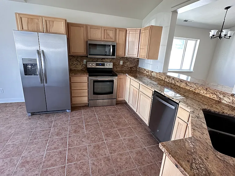 1300 Marina Dr #41 — Photo 7
