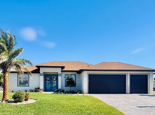 1037 NW 38th Pl, Cape Coral, FL 33993
