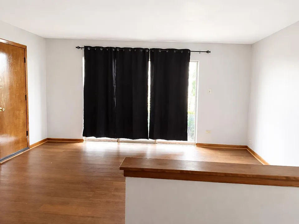 6041 Marshall Ave #1E