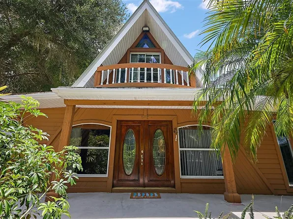 507 Lakeshore Dr, Eustis, FL 32726