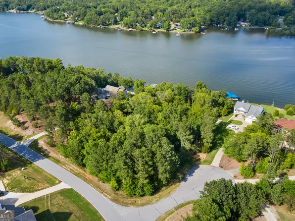 103 Free Bridge Ct, Hodges, SC 29653