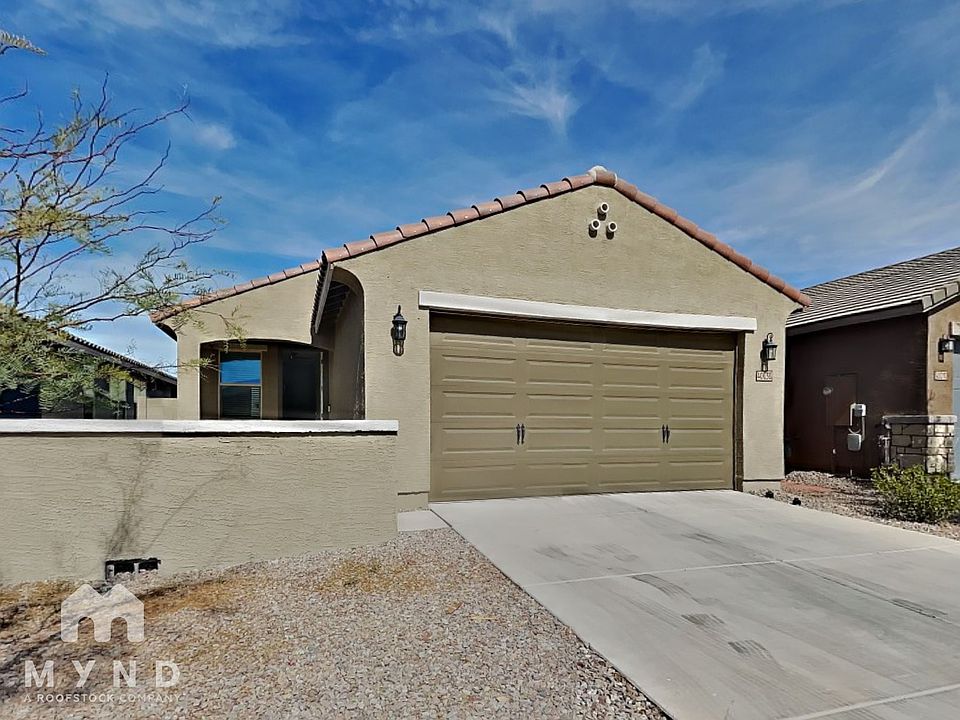 1st image of 40030 W Wade Dr