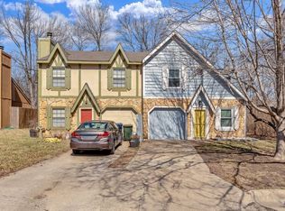 1904 W 3rd St, Lawrence, KS 66044