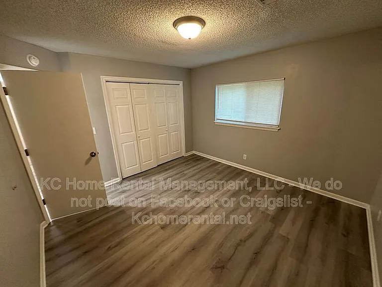 4711 Switzer Rd — Photo 15