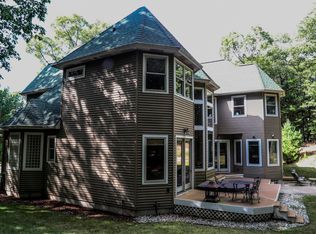 2082 Geneva Ln, Muskegon, MI