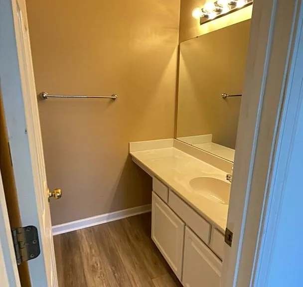 650 River Oaks Dr #46H — Photo 9