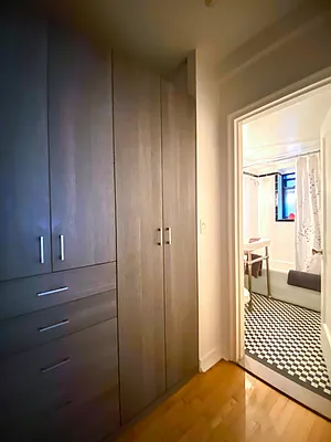 Sold by Douglas Elliman | media 7