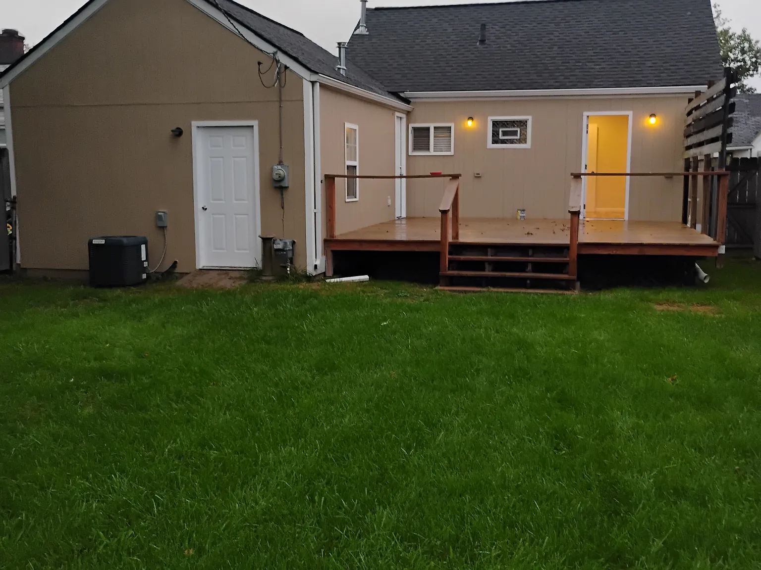 2 bed, 950 sqft, $1,350 — Photo 2