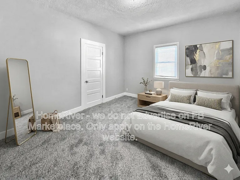 1621 E Kelly St — Photo 4
