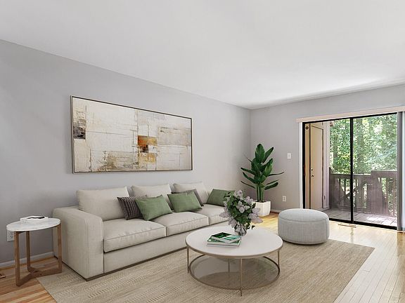 3rd image of 4100 Five Oaks Dr #40