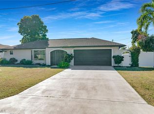 102 SE 42nd St, Cape Coral, FL 33904