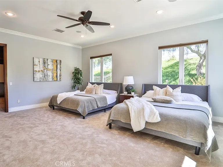 39520 Colleen Way — Photo 41