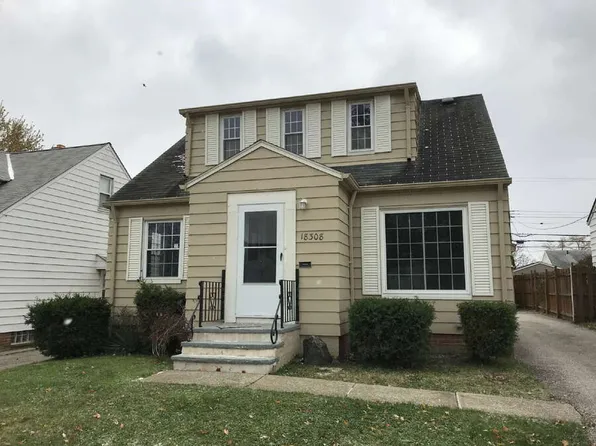 18308 Edinboro Ave, Maple Heights, OH 44137
