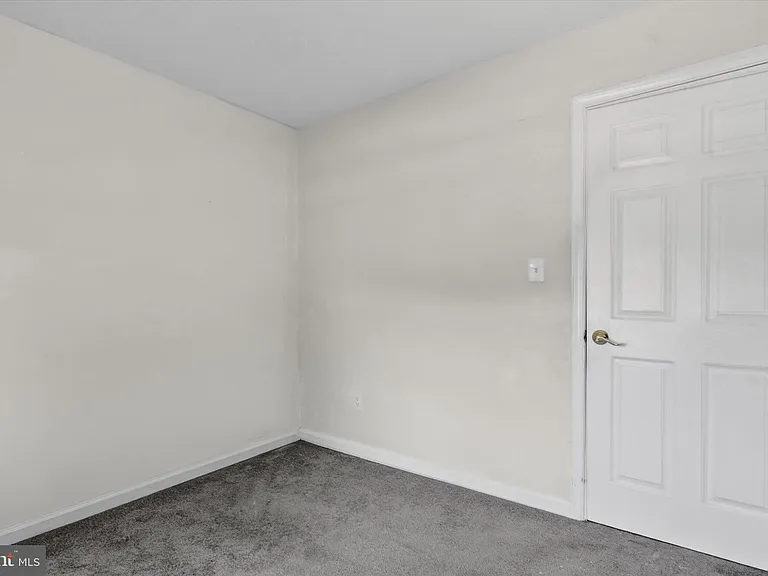 507 S Fairview St — Photo 26