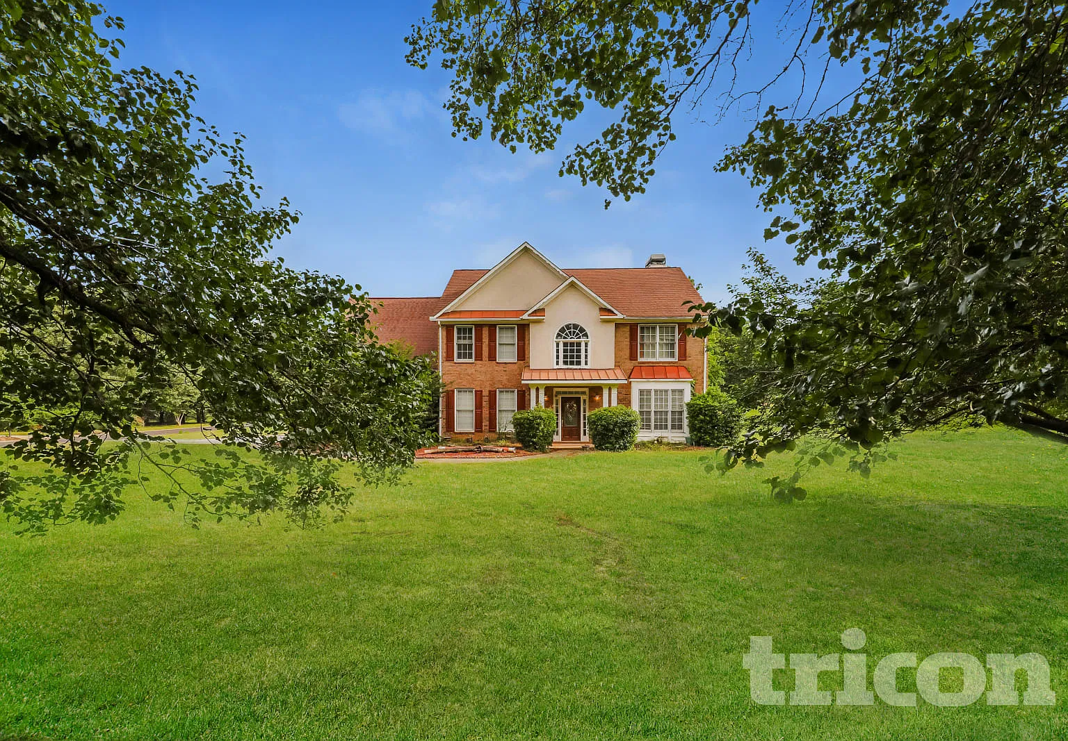 105 Nix Court Fayetteville GA — Photo 1