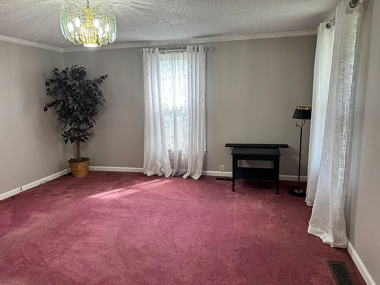 1114 Textile Pl — Photo 4