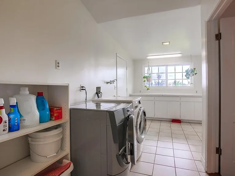 4402 Mount Lindsey Ave — Photo 52